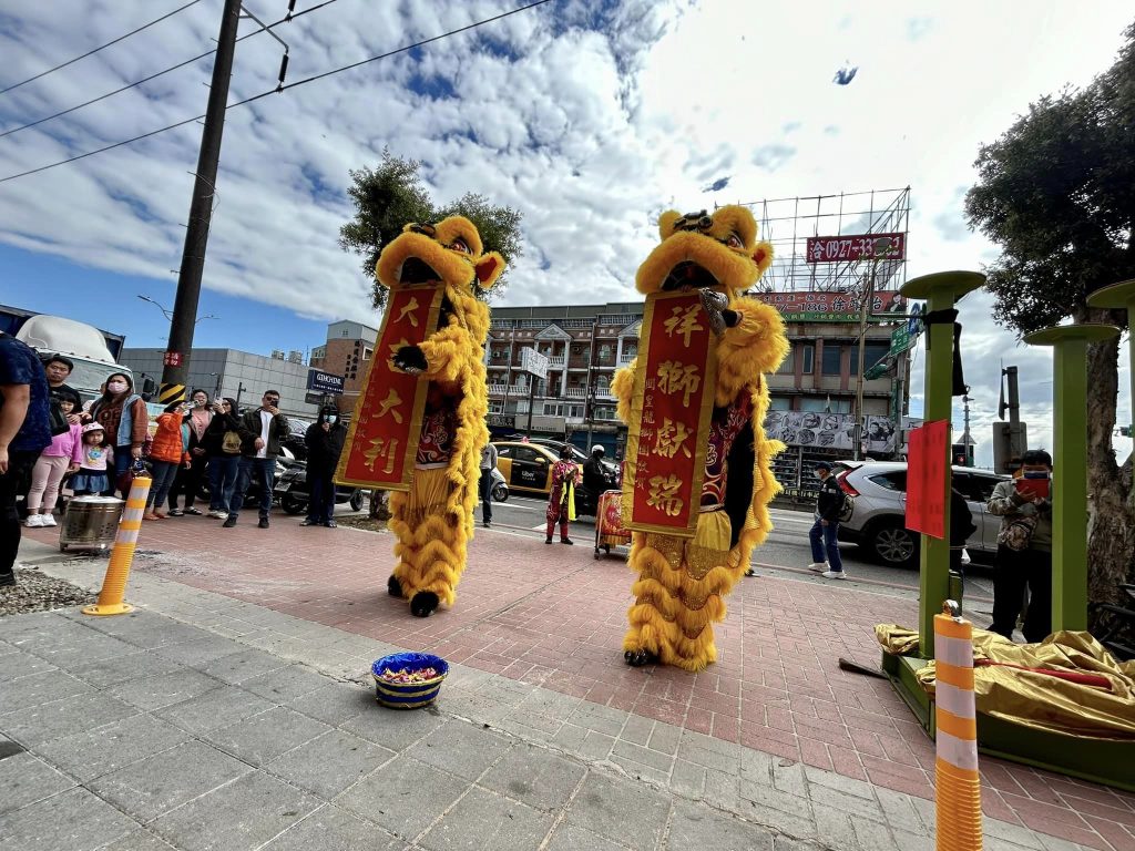 開幕舞獅表演,高樁舞獅,台北醒獅團,桃園醒獅團,中壢舞獅團,新竹醒獅團,竹北醒獅團,台北舞龍舞獅,桃園舞龍舞獅,中壢舞龍舞獅,新竹舞龍舞獅,竹北舞龍舞獅